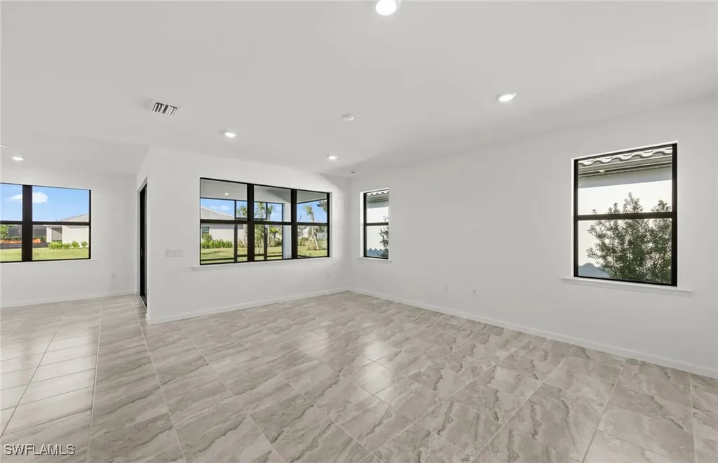 3922 E Hampton Circle Alva FL 33920