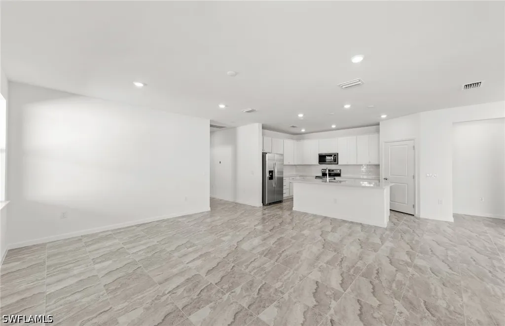 3922 E Hampton Circle Alva FL 33920