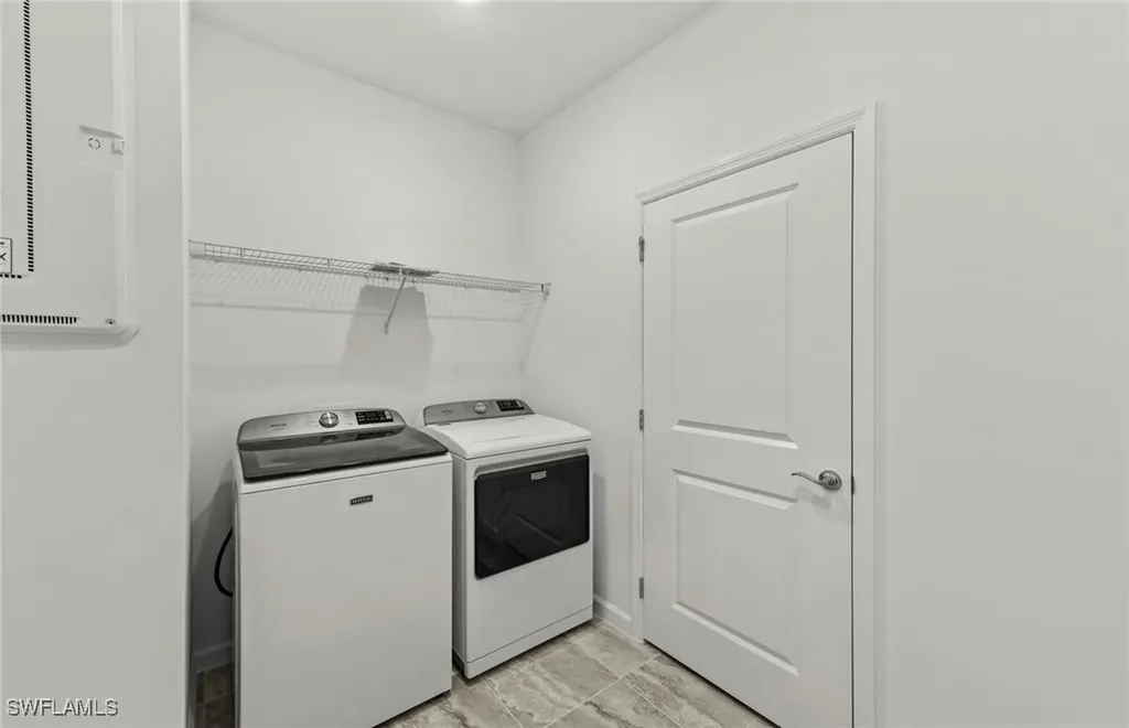 3922 E Hampton Circle Alva FL 33920