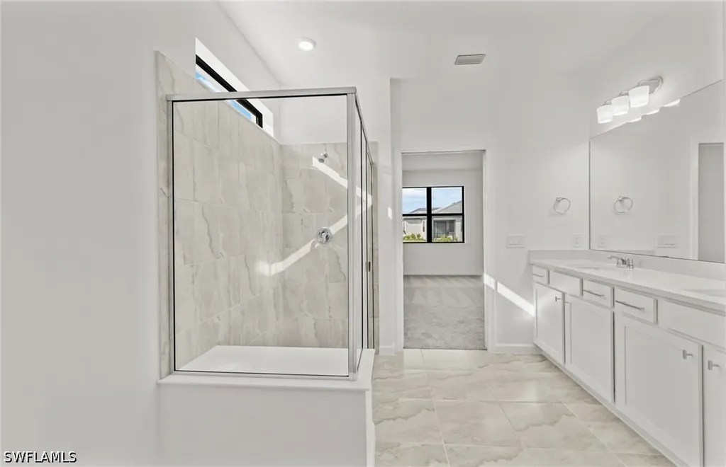 3922 E Hampton Circle Alva FL 33920