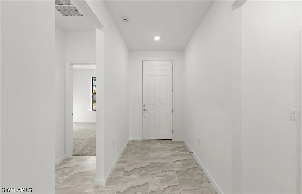 3922 E Hampton Circle Alva FL 33920