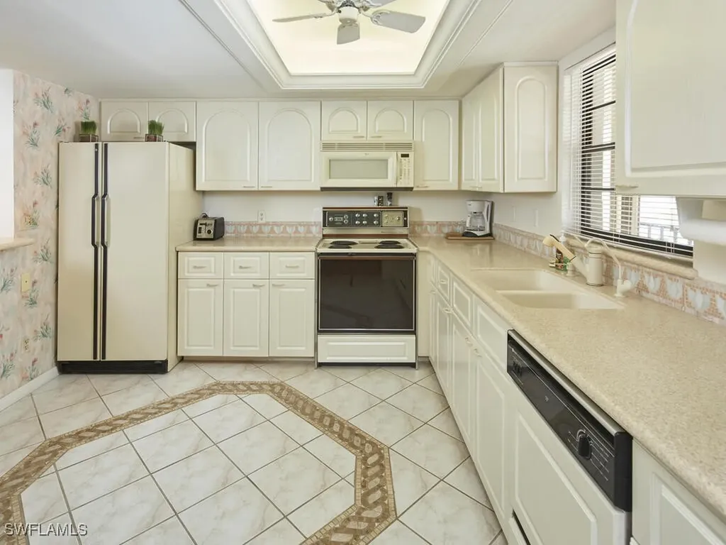 415 10th Avenue S Naples FL 34102
