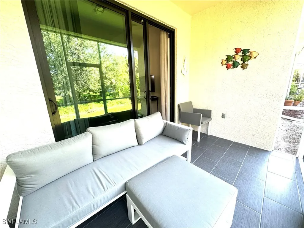 7790 Woodbrook Circle Naples FL 34104