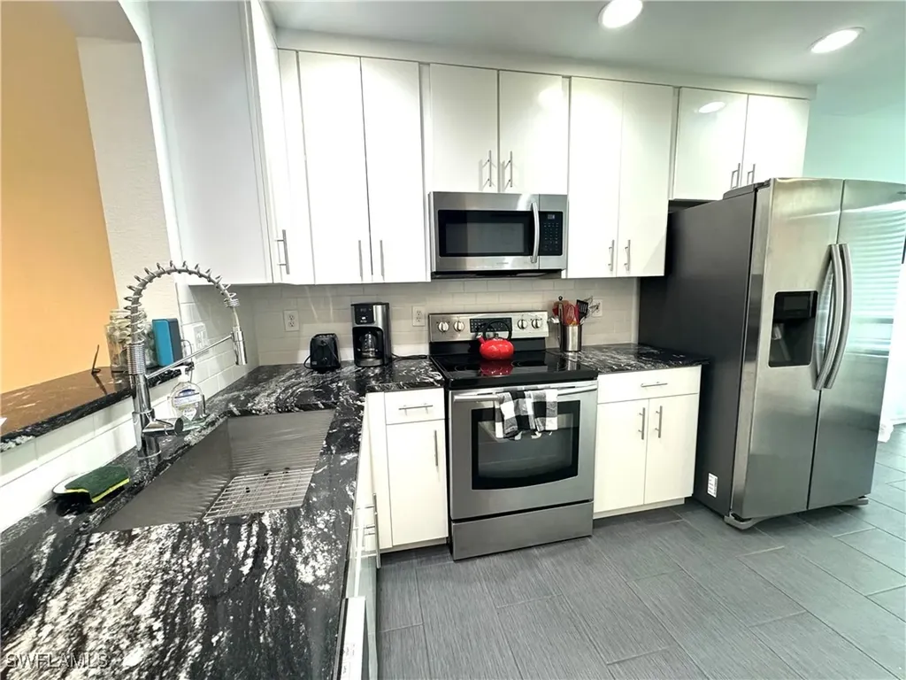 7790 Woodbrook Circle Naples FL 34104