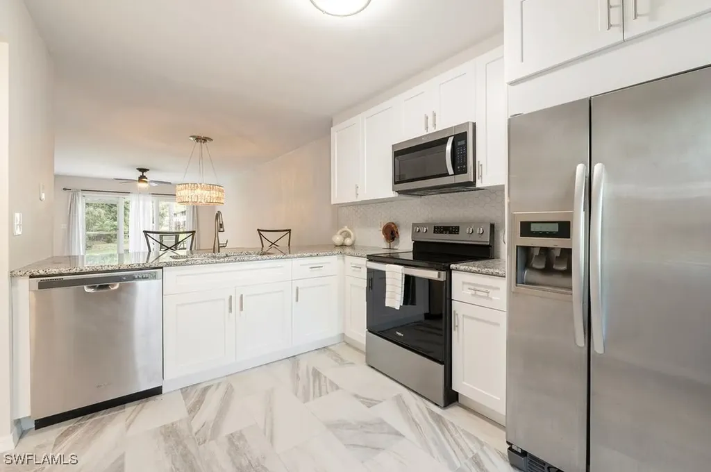 3491 County Barn Road Naples FL 34112