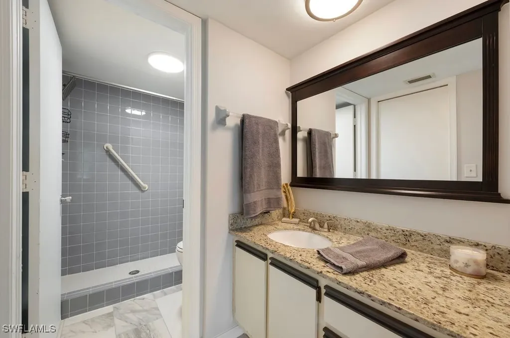3491 County Barn Road Naples FL 34112