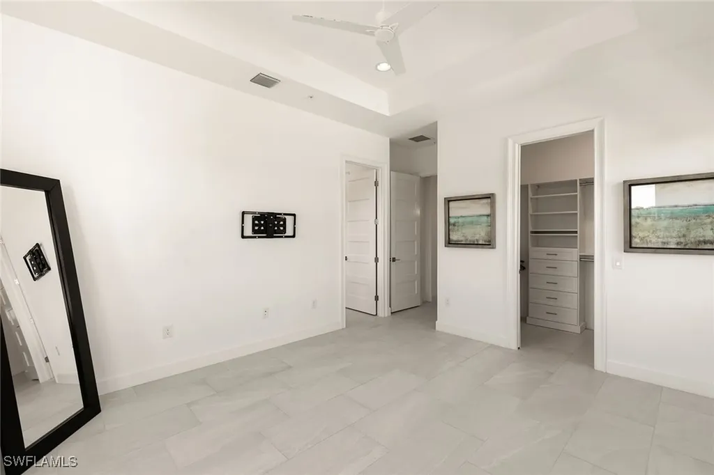 6585 Dominica Drive Naples FL 34113