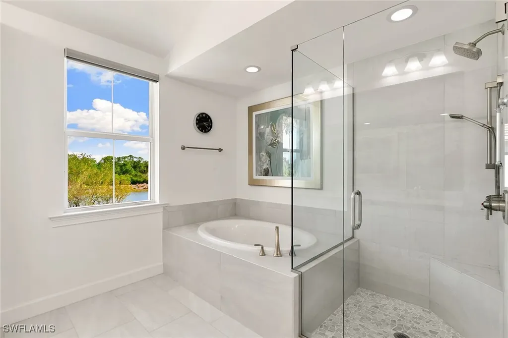 6585 Dominica Drive Naples FL 34113