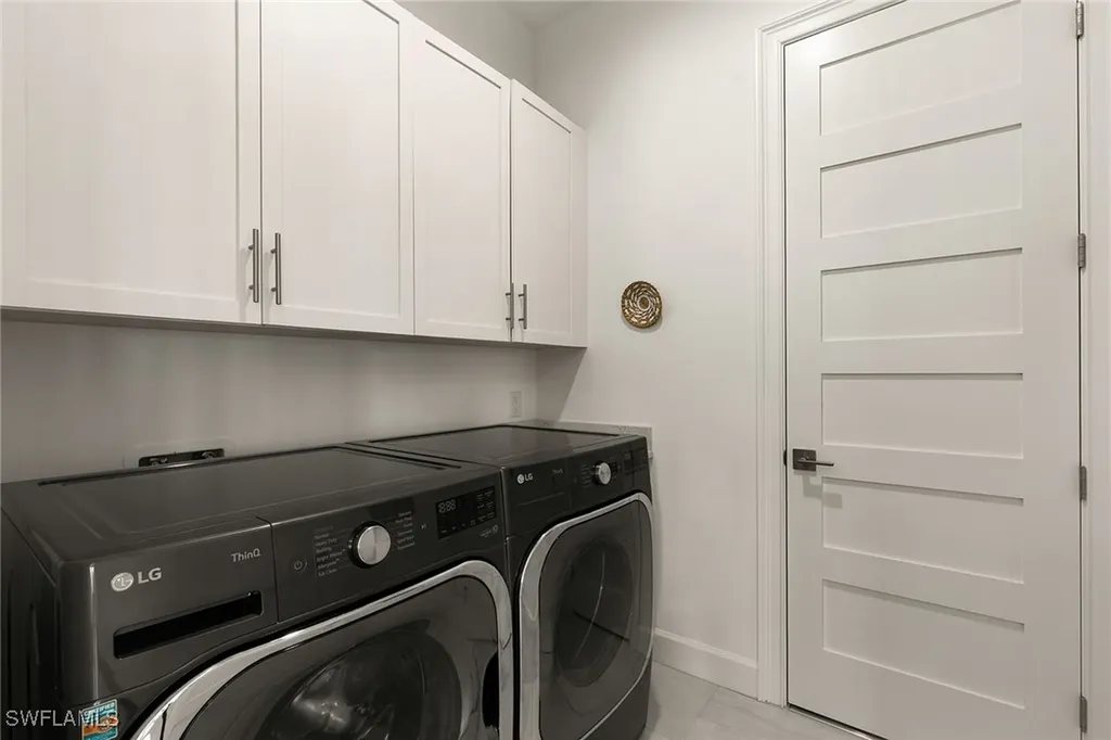 6585 Dominica Drive Naples FL 34113