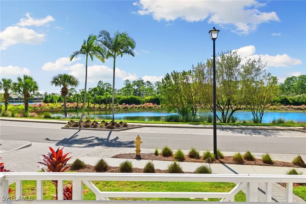 6585 Dominica Drive Naples FL 34113