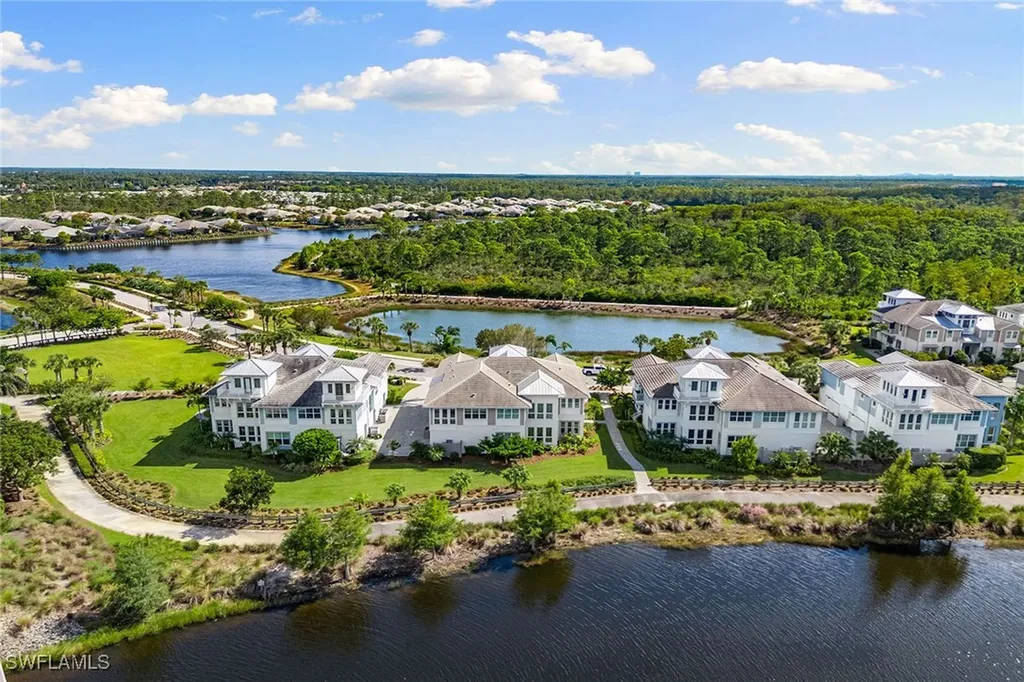 6585 Dominica Drive Naples FL 34113