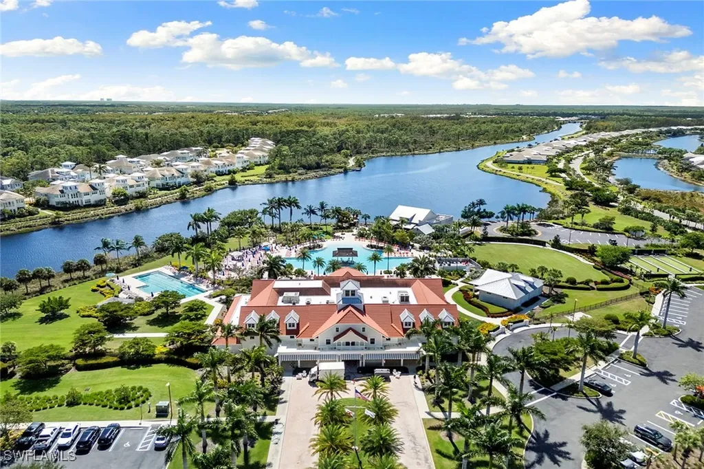 6585 Dominica Drive Naples FL 34113