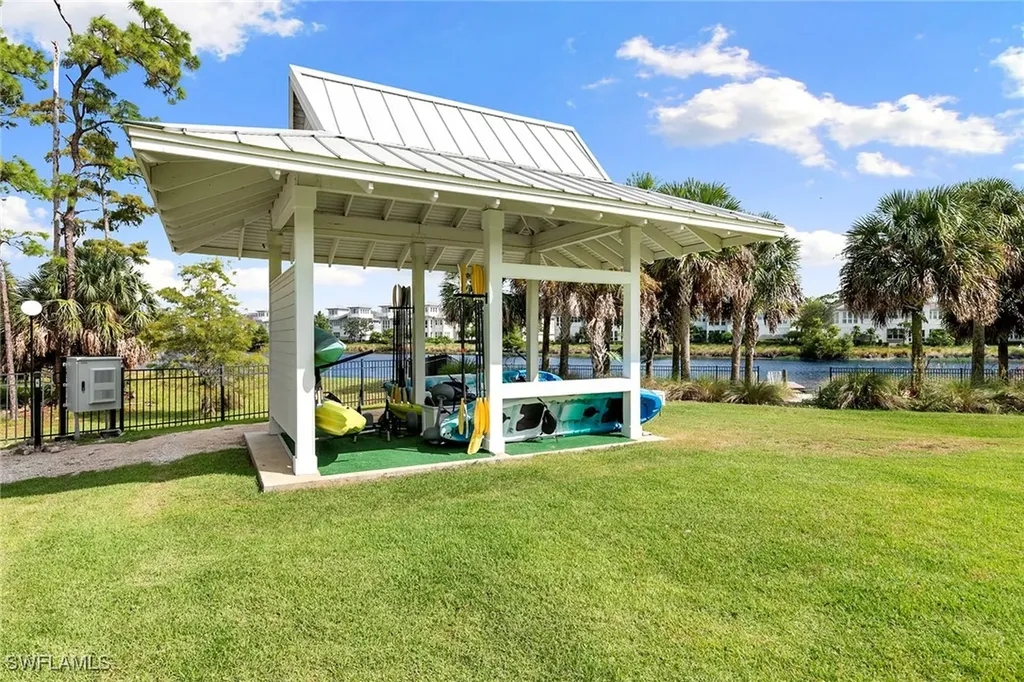 6585 Dominica Drive Naples FL 34113