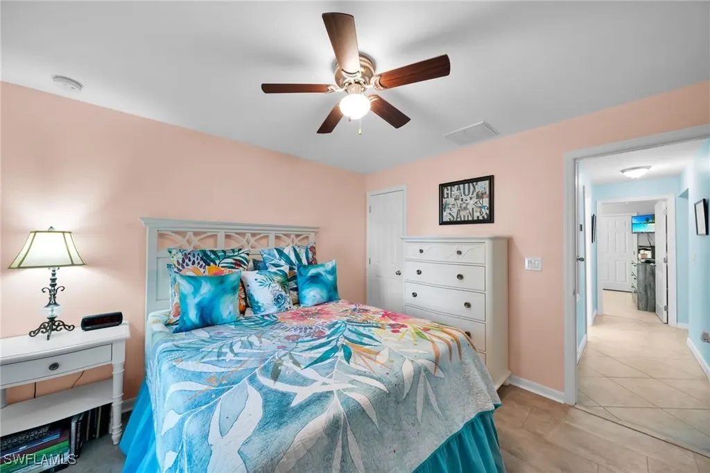 3922 NE 23rd Place Cape Coral FL 33909