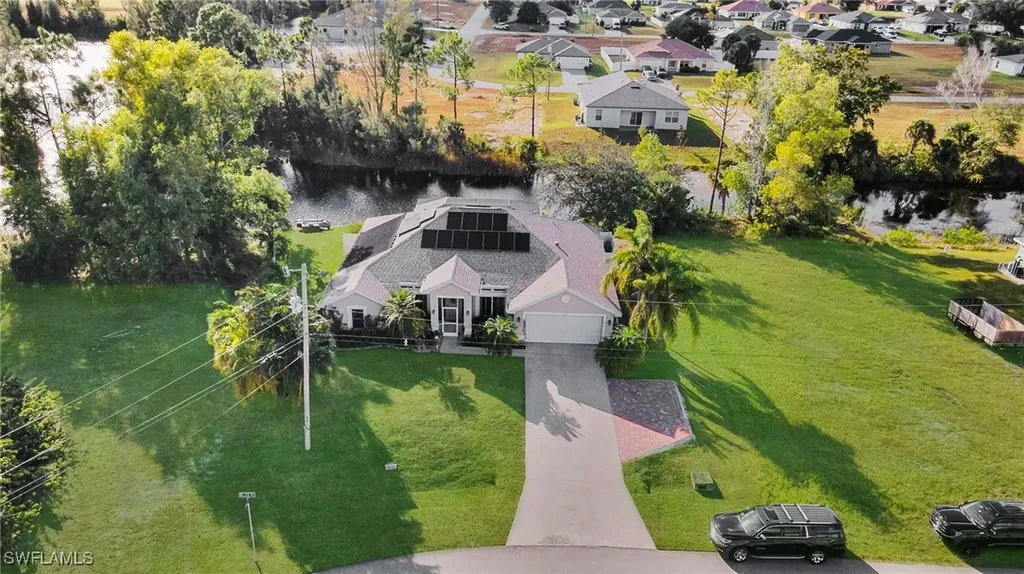 3922 NE 23rd Place Cape Coral FL 33909