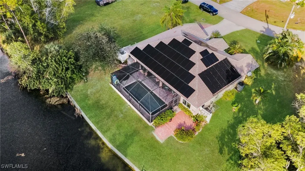 3922 NE 23rd Place Cape Coral FL 33909