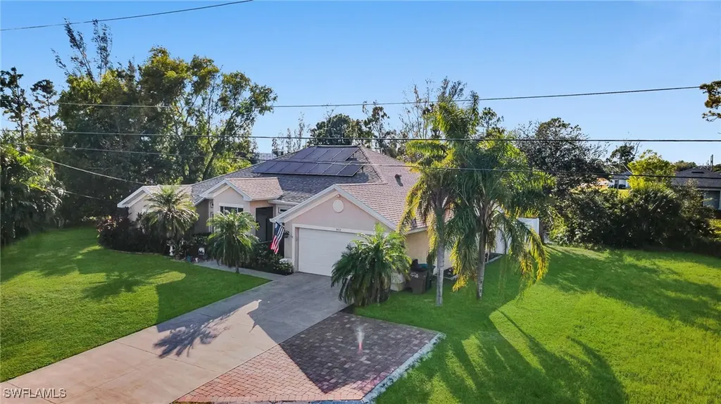 3922 NE 23rd Place Cape Coral FL 33909