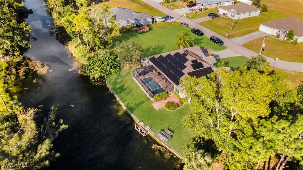 3922 NE 23rd Place Cape Coral FL 33909
