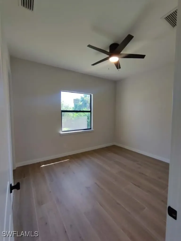 1827 NW 28th Avenue Cape Coral FL 33993