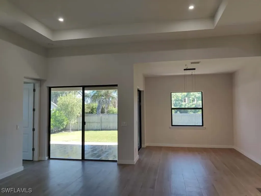 1827 NW 28th Avenue Cape Coral FL 33993
