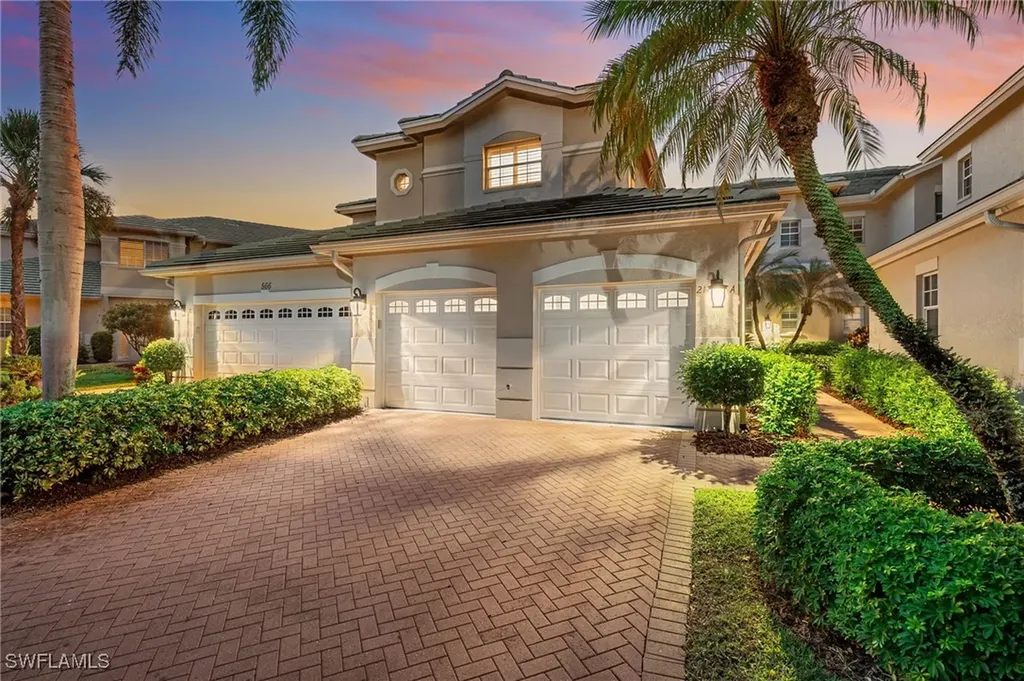 566 Vintage Reserve Lane Naples FL 34119