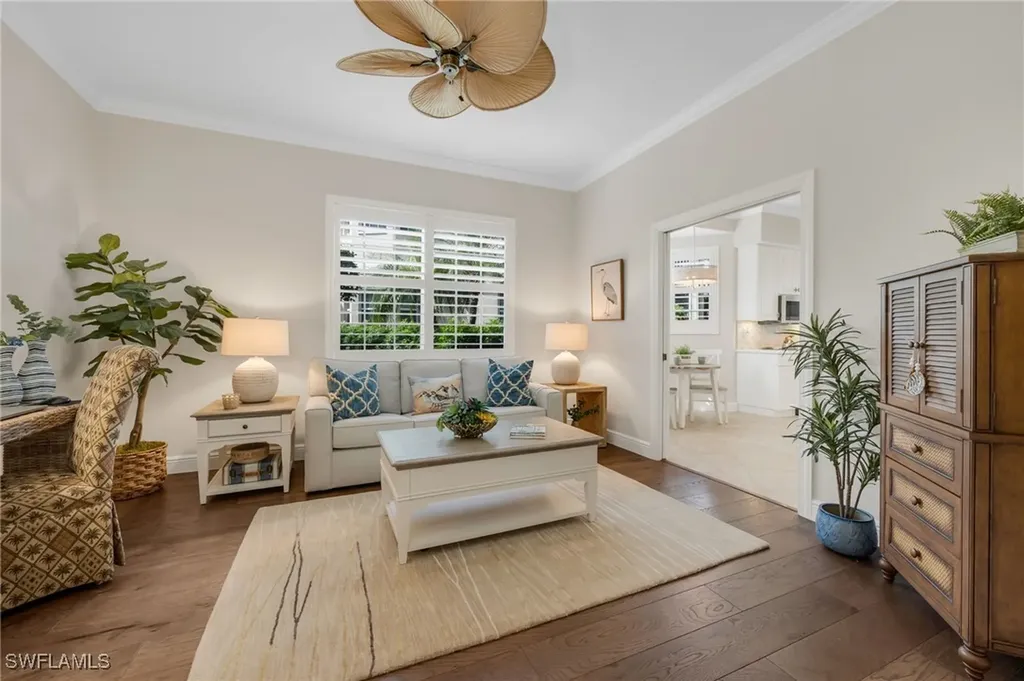 566 Vintage Reserve Lane Naples FL 34119