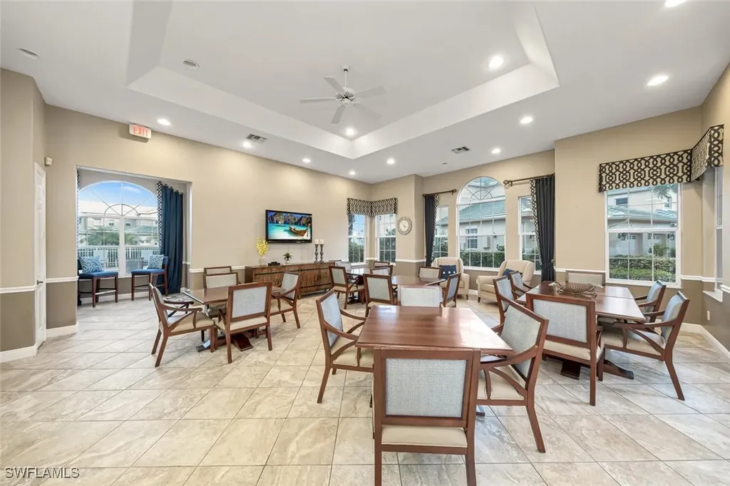 566 Vintage Reserve Lane Naples FL 34119