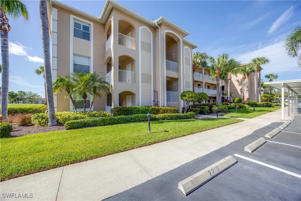 2710 Cypress Trace Circle Naples FL 34119