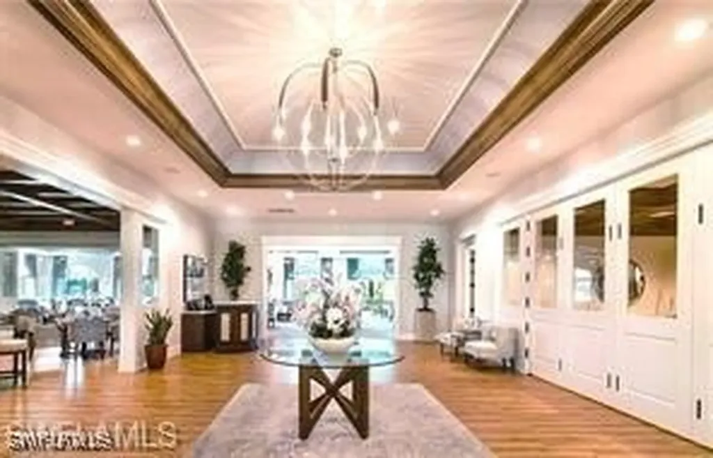 2710 Cypress Trace Circle Naples FL 34119