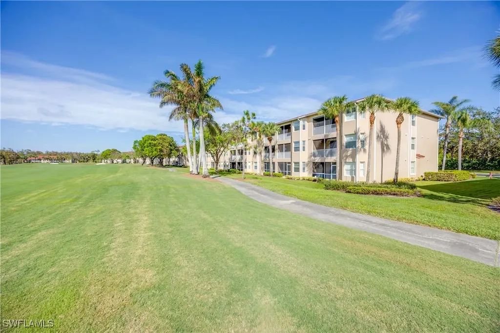 2710 Cypress Trace Circle Naples FL 34119