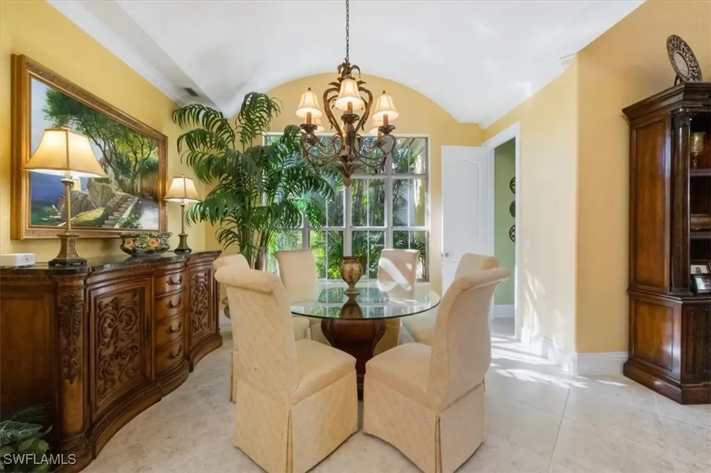 8535 Bellagio Drive Naples FL 34114