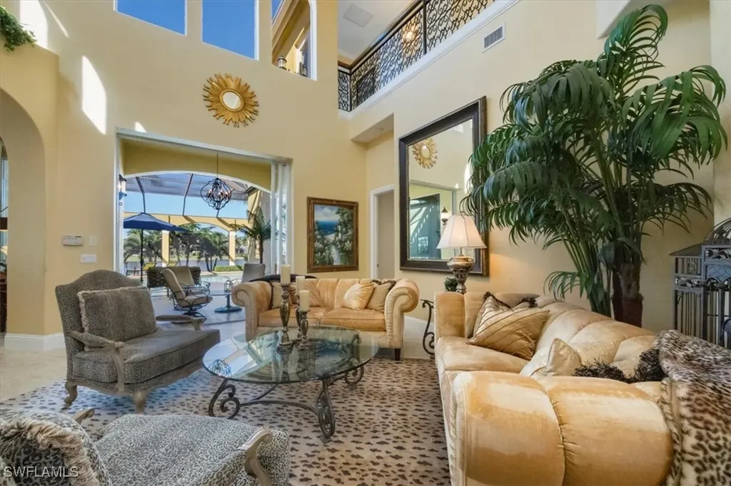 8535 Bellagio Drive Naples FL 34114