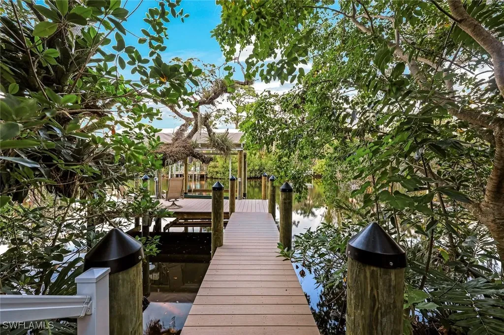 9976 Puopolo Lane Bonita Springs FL 34135