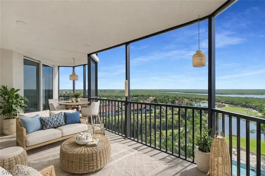 1060 Borghese Lane Naples FL 34114