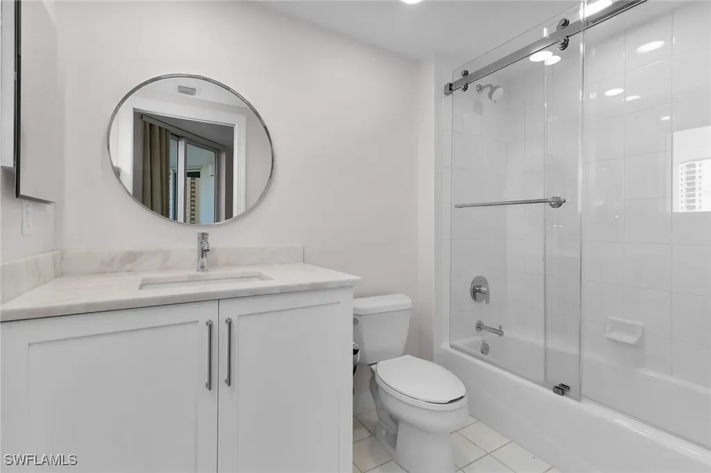 1060 Borghese Lane Naples FL 34114