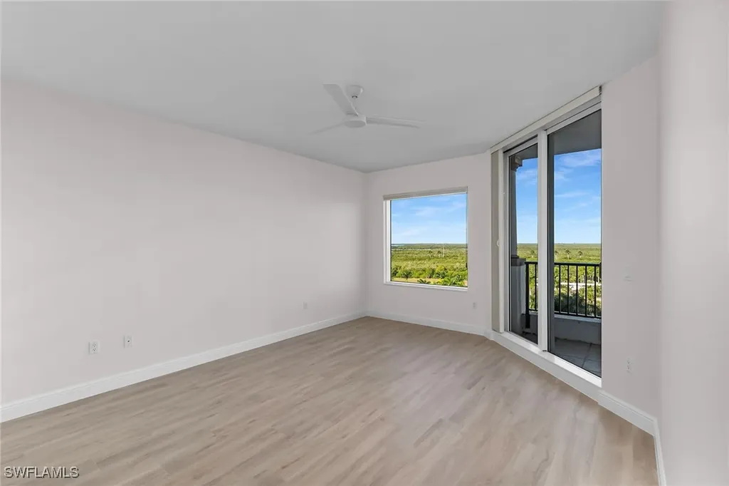 1060 Borghese Lane Naples FL 34114