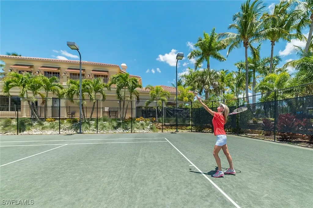 1060 Borghese Lane Naples FL 34114