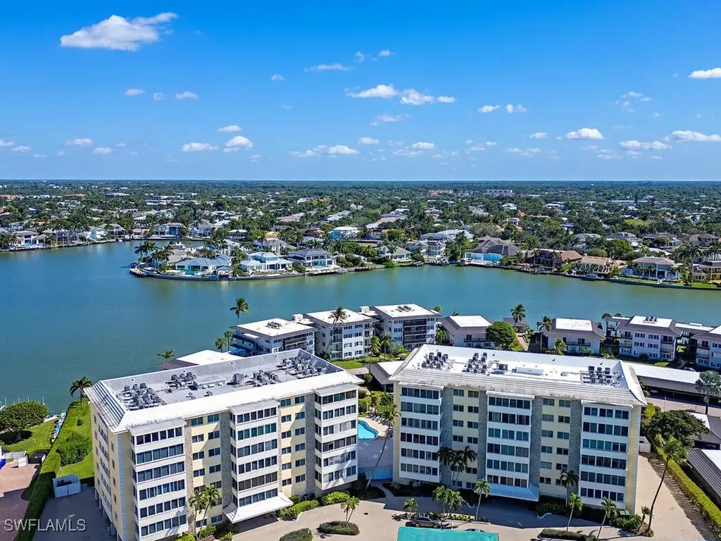 3410 Gulf Shore Boulevard N Naples FL 34103