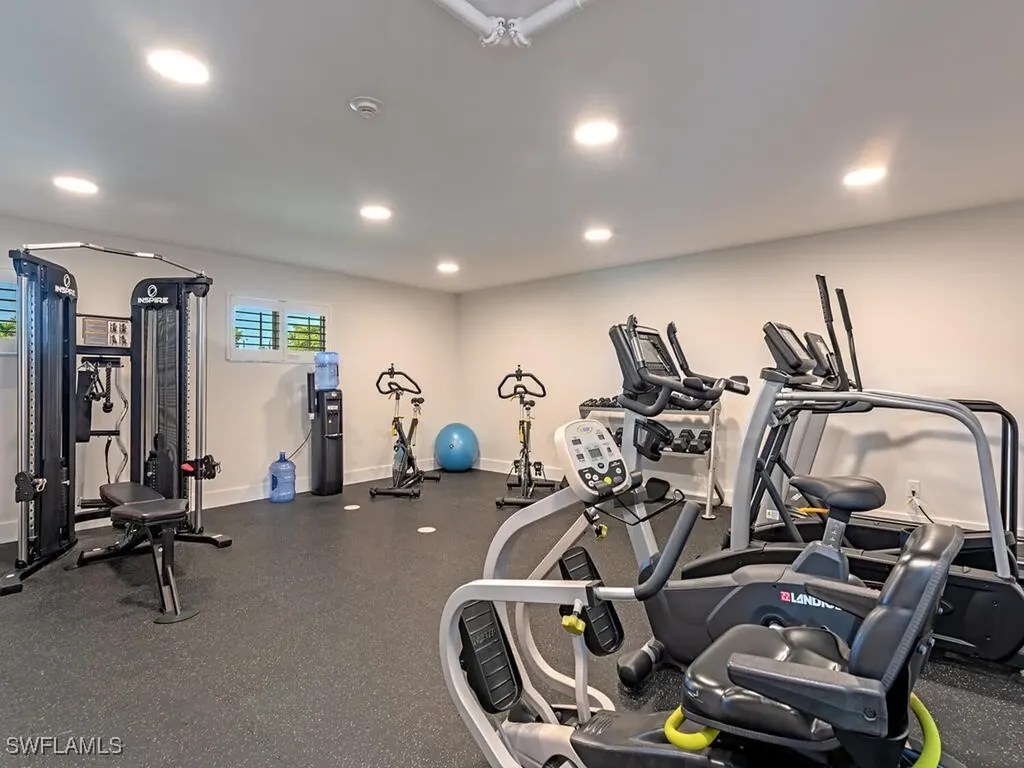 3410 Gulf Shore Boulevard N Naples FL 34103