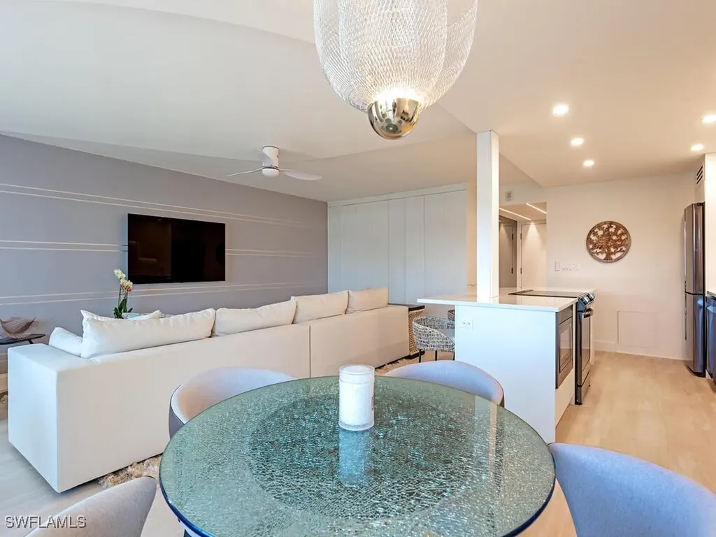 3410 Gulf Shore Boulevard N Naples FL 34103