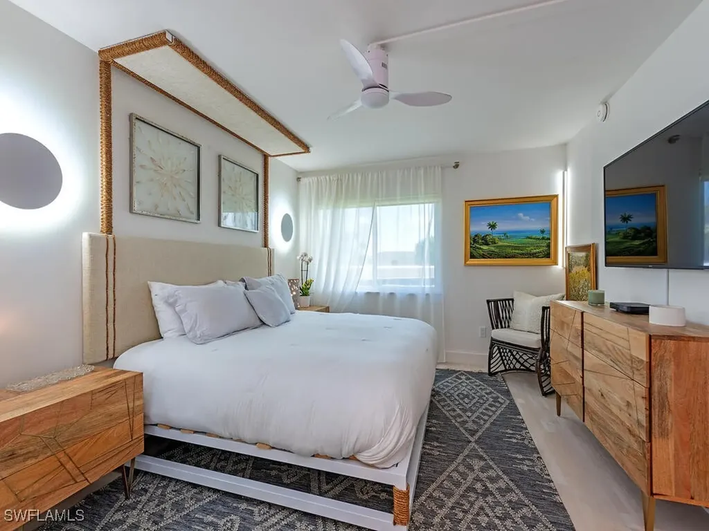 3410 Gulf Shore Boulevard N Naples FL 34103