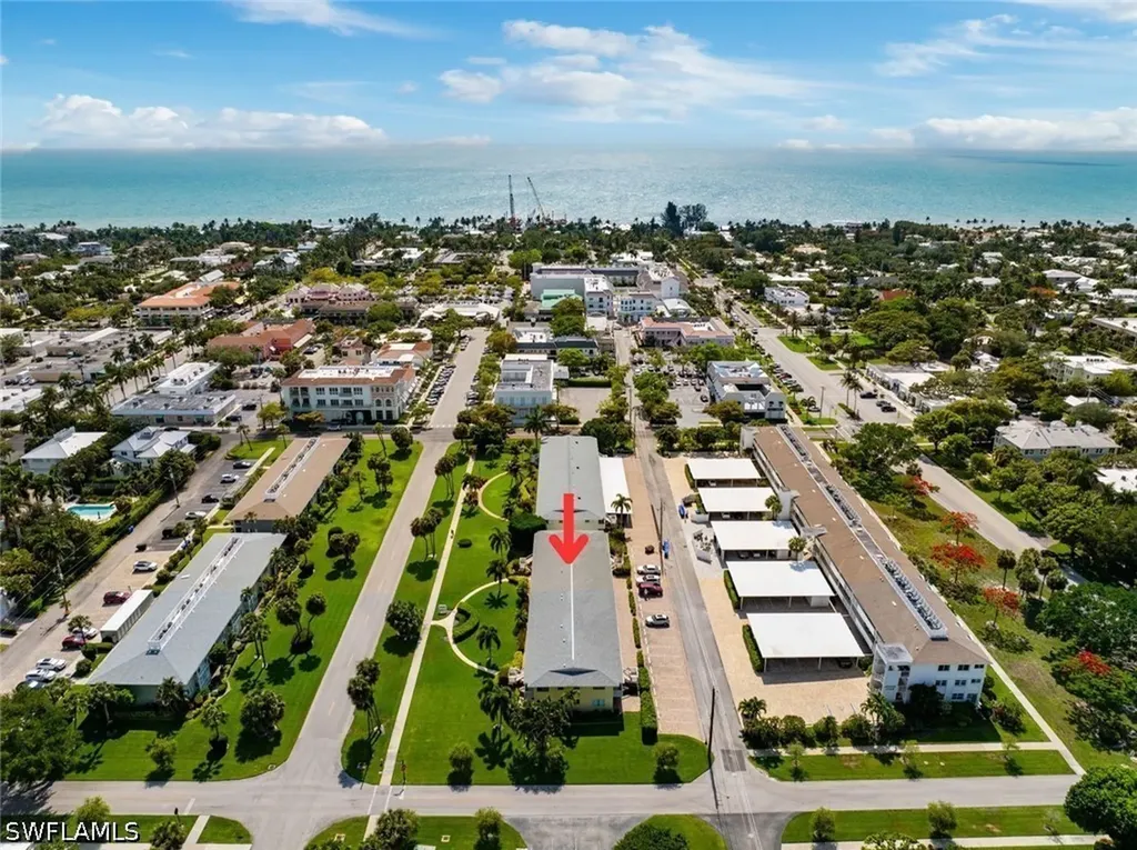 473 12th Avenue S Naples FL 34102