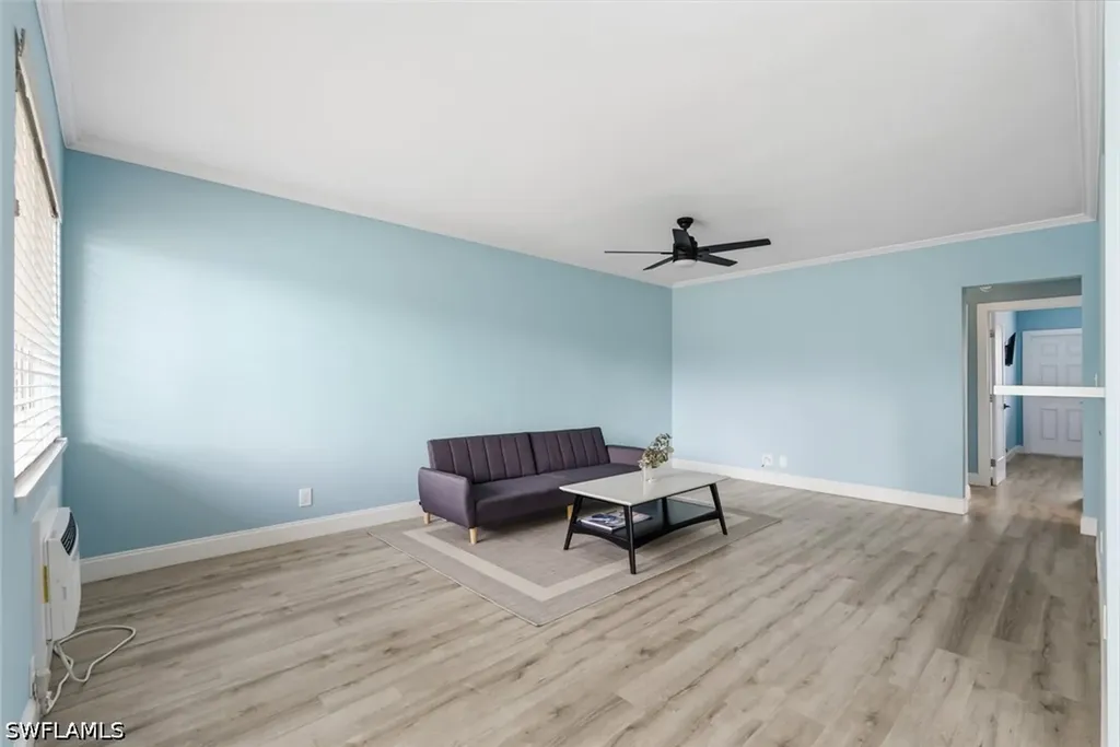 473 12th Avenue S Naples FL 34102