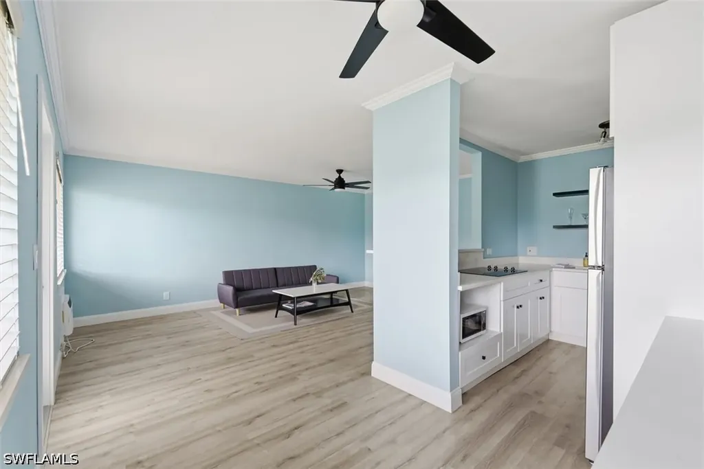 473 12th Avenue S Naples FL 34102