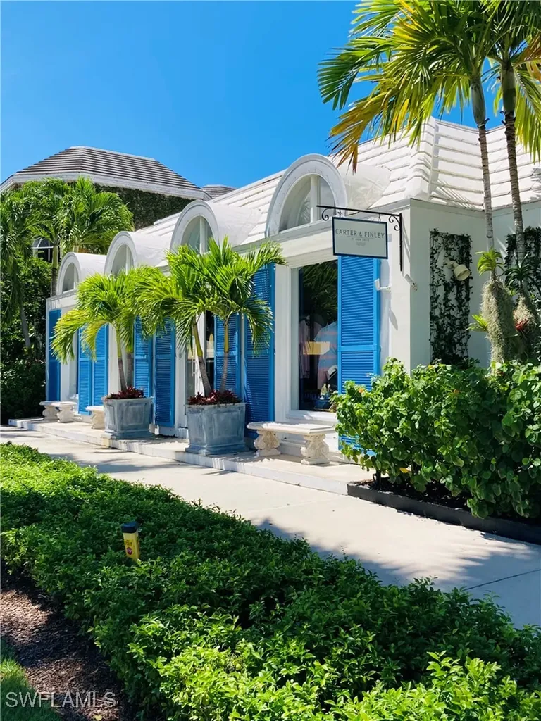 1016 7th Street S Naples FL 34102
