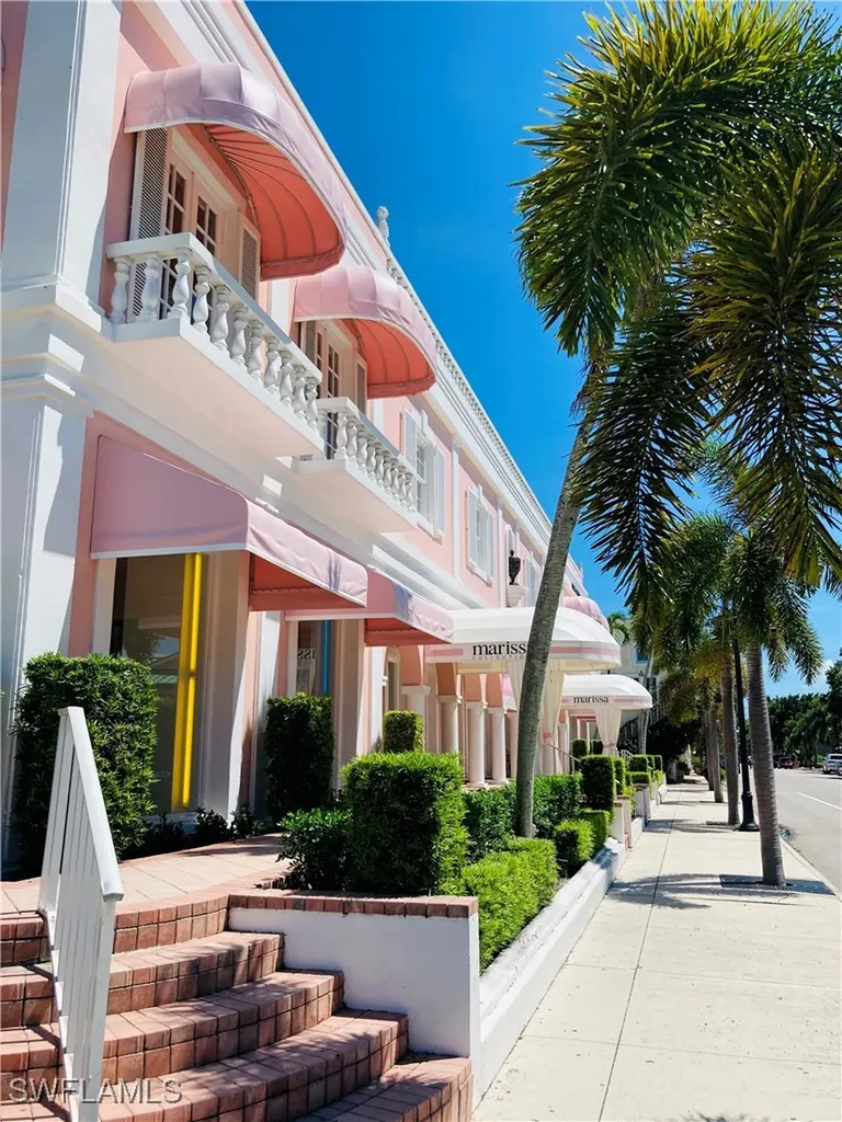 1016 7th Street S Naples FL 34102