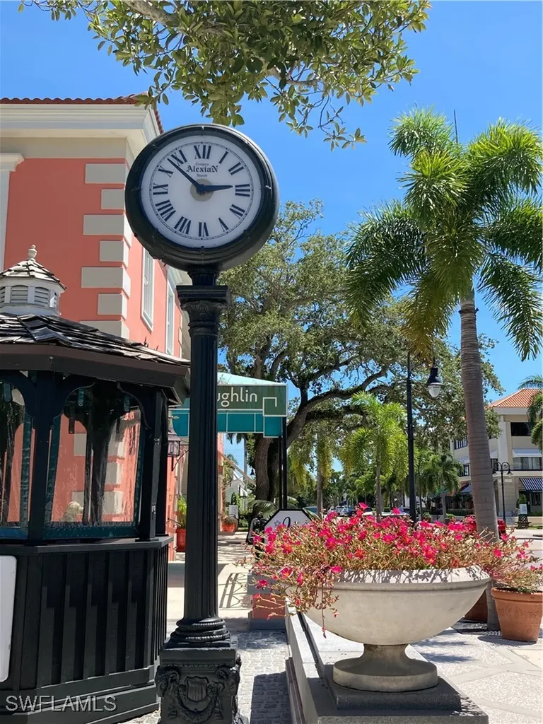 1016 7th Street S Naples FL 34102