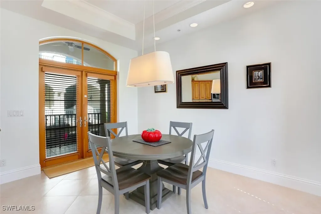 1016 7th Street S Naples FL 34102