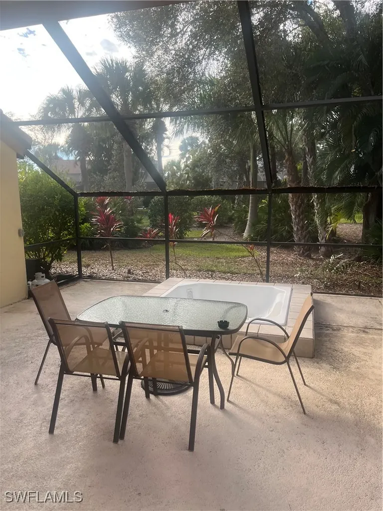 56 Grey Wing Point Naples FL 34113