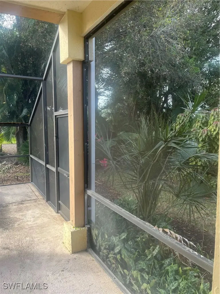 56 Grey Wing Point Naples FL 34113
